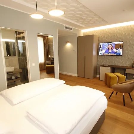 Amelie No 1 Hotel&appartements 4*
