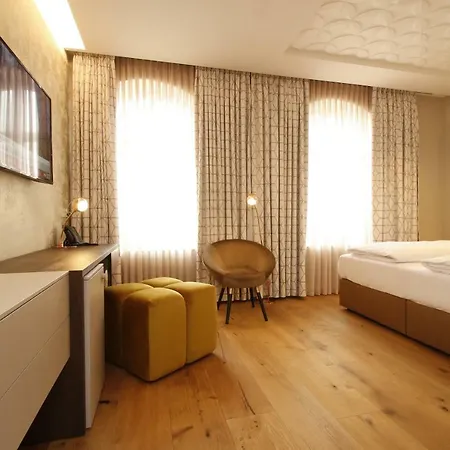 Amelie Hotel&appartements 3*