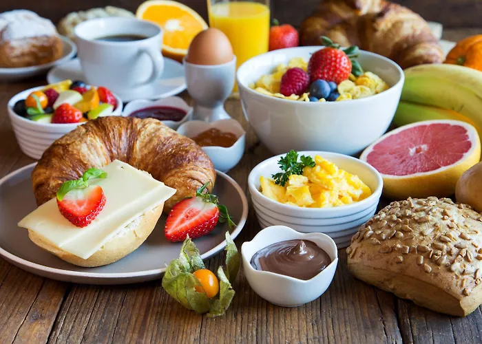 Ξενοδοχείο με διαμερίσματα Amelie No 1 & 4*